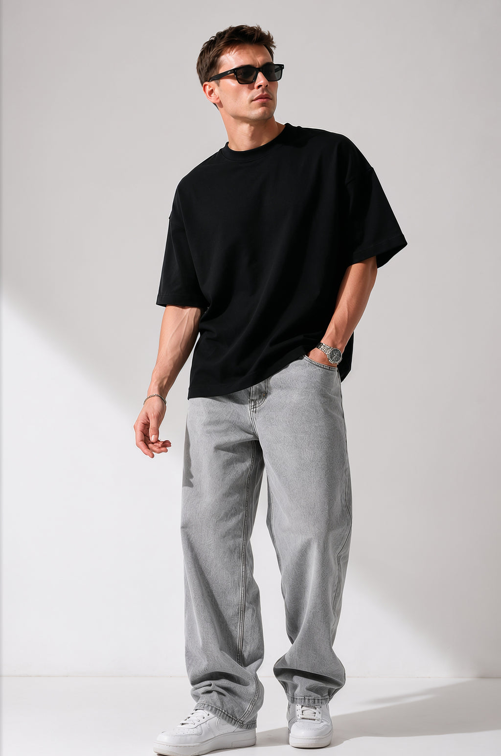 Hashiriya Men Oversized Classic T-Shirt